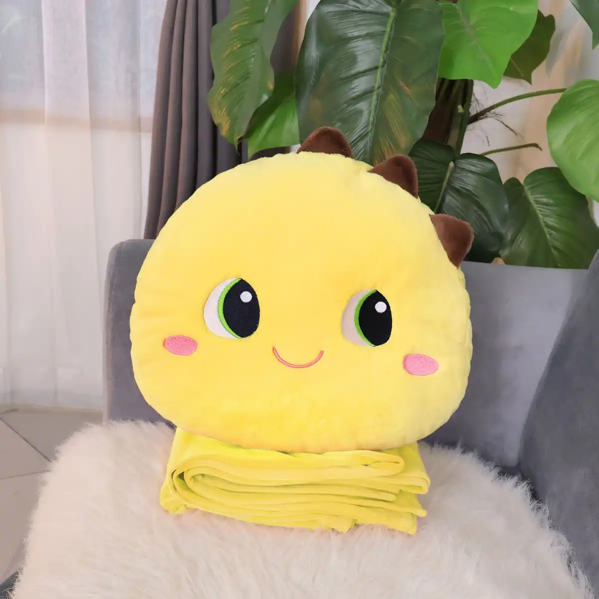 ISTANA BONEKA Bantal Selimut Kepala Dino Don Don Kuning Bulu Halus Senyum Sandaran Teman Tidur Hadiah Ulang Tahun Anniversary